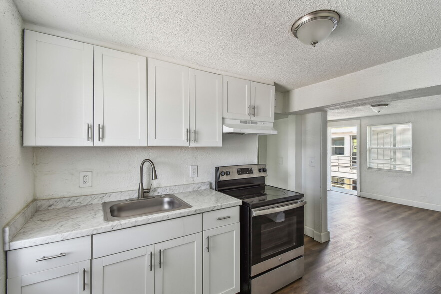 More Photos Of 1330-1334 Barnett St, Jacksonville Apartments For Sale