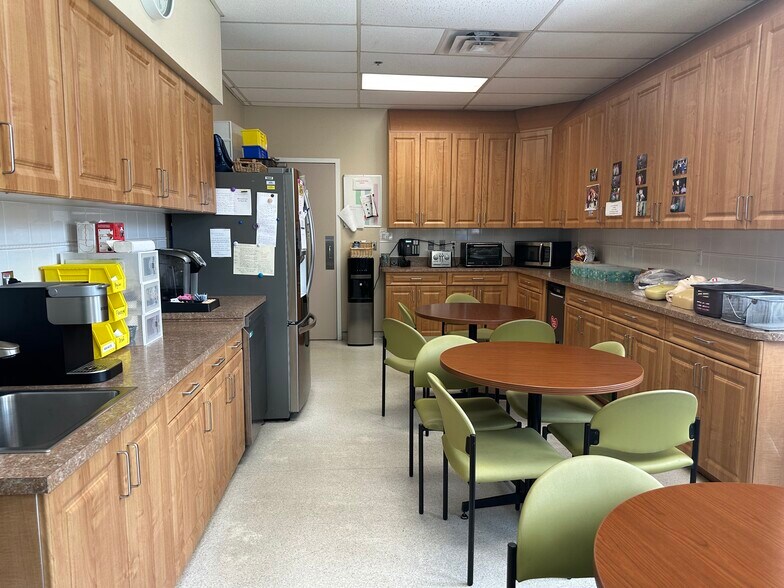 More Photos Of 1310 SE West Star Ave, Port Saint Lucie Hospital For Lease