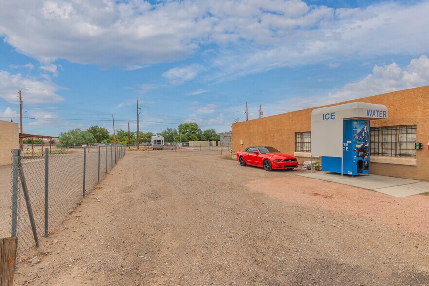 More Photos Of 22030 S Ellsworth Rd, Queen Creek General Retail For Sale