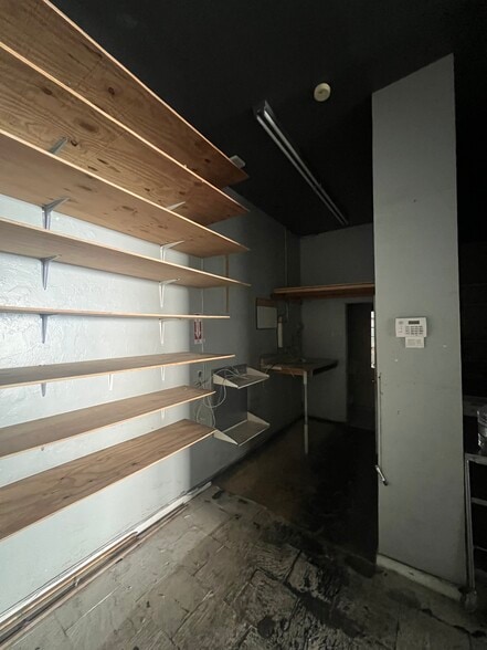 More Photos Of 638-644 N Robertson Blvd, West Hollywood General Retail For Lease