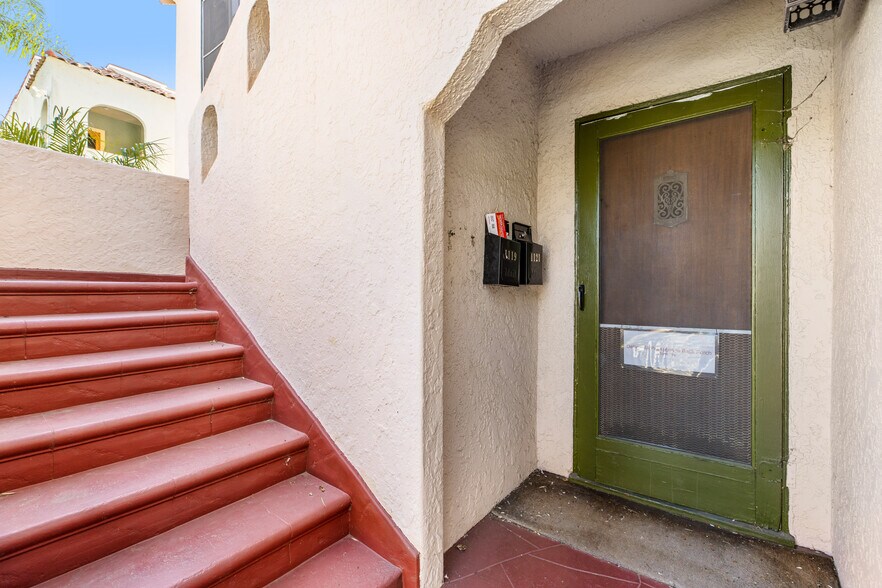 More Photos Of 1117 Mira Mar Ave, Long Beach Apartments For Sale