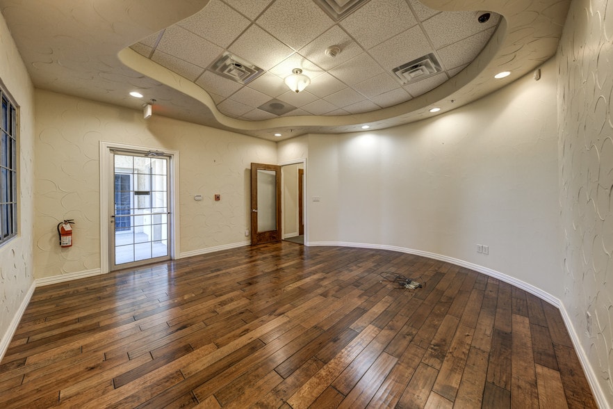 More Photos Of 1001 Long Prairie Rd, Flower Mound Medical For Sale