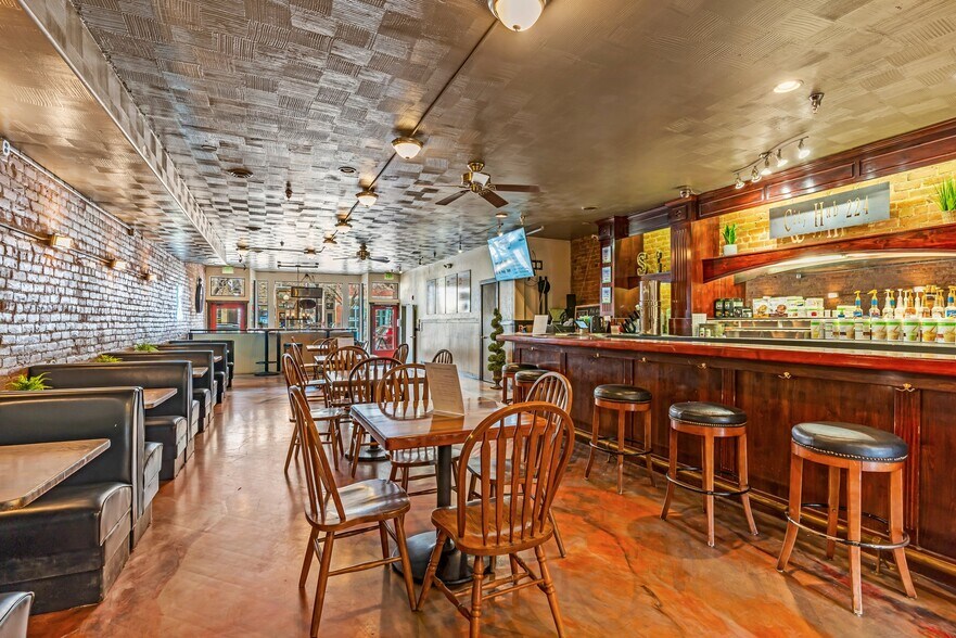 More Photos Of 224 S Union Ave, Pueblo Restaurant For Sale