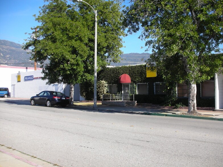 Primary Photo Of 924-926 S Primrose Ave, Monrovia Warehouse For Lease