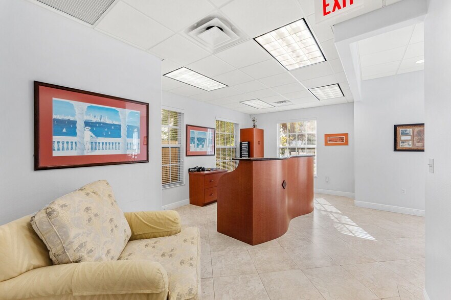 More Photos Of 334 Fourth Ave, Indialantic Office For Sale