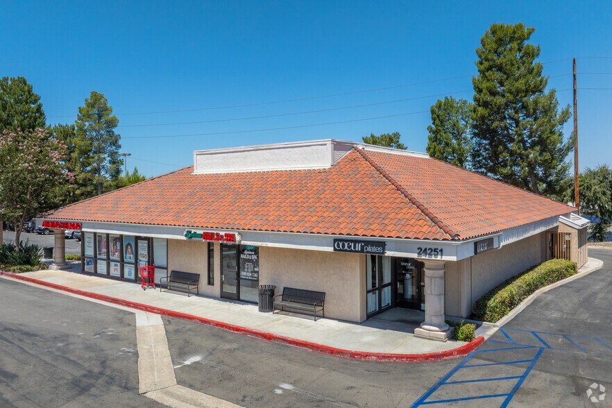 More Photos Of 24231-24391 Avenida De La Carlota, Laguna Hills Unknown For Lease