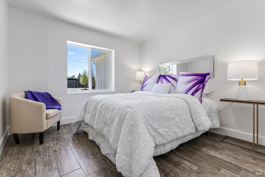 More Photos Of 2113 Dennis Ln, Santa Rosa Multifamily For Sale