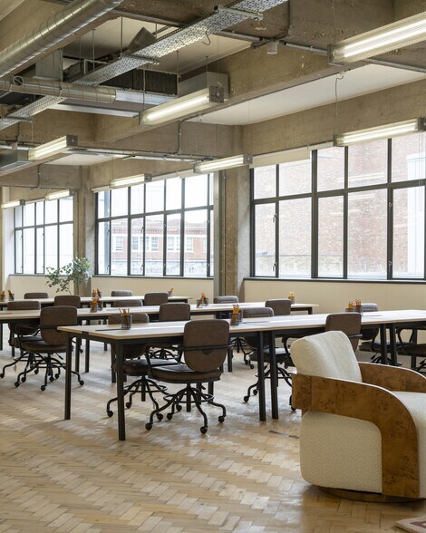 More Photos Of 15-27 Gee St, London Office Residential For Lease