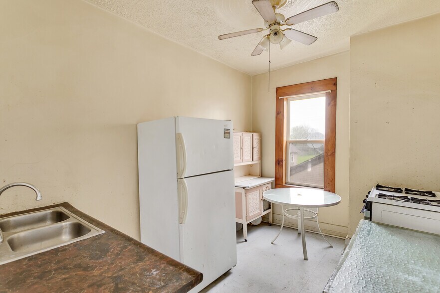 More Photos Of 277 N Gallatin Ave, Uniontown Apartments For Sale