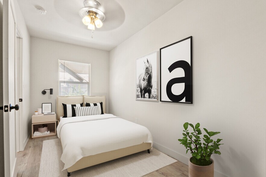 More Photos Of 6815 Seville Ave, Huntington Park Apartments For Sale