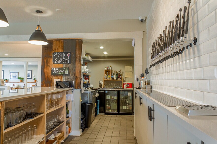 More Photos Of 424 Walnut Hill Rd, North Yarmouth Restaurant For Sale