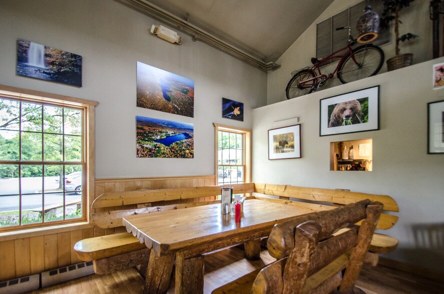 More Photos Of 3 Main St, New Paltz Restaurant For Sale