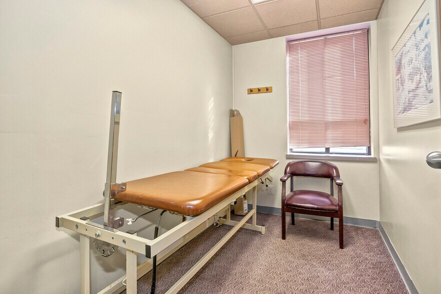 More Photos Of 5245 Schaefer Rd, Dearborn Medical For Sale