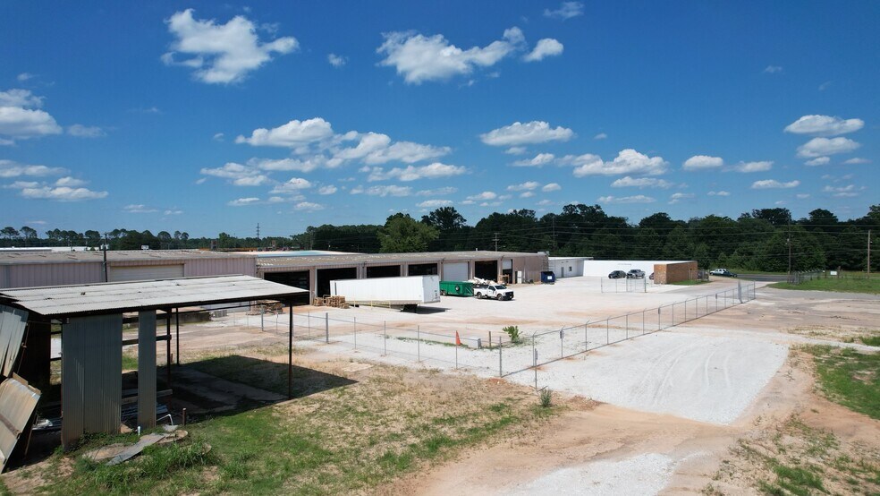 More Photos Of 413 S Eastman Rd, Longview Land For Sale