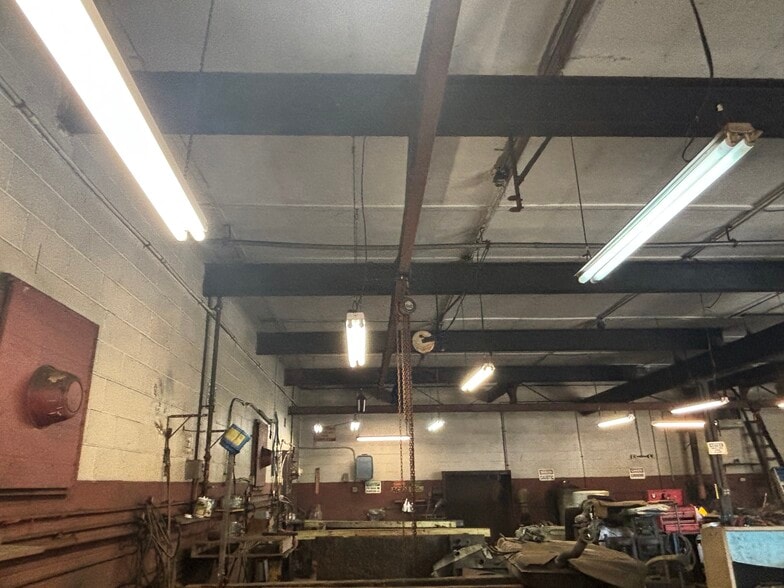 More Photos Of 325 E Railroad St, Pottsville Warehouse For Sale