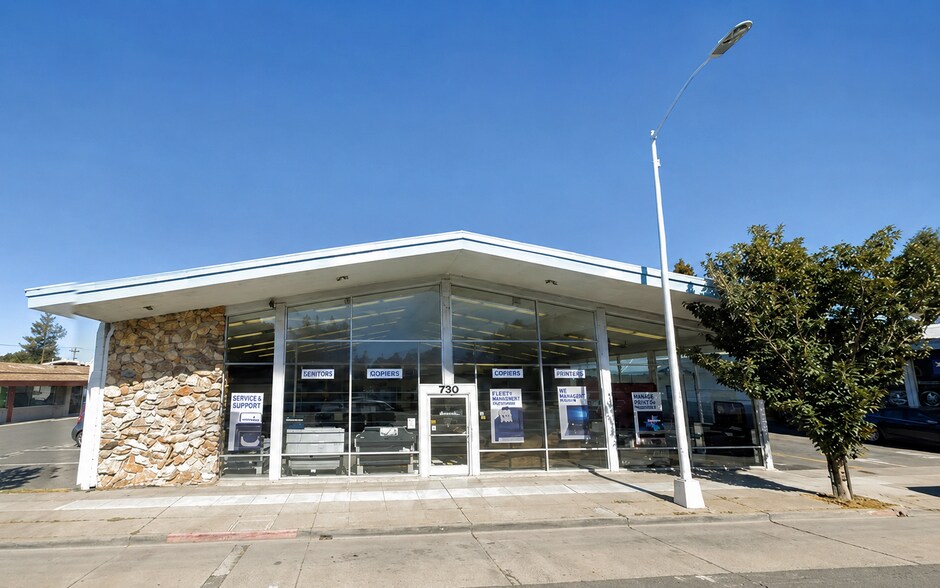 Primary Photo Of 730 A St, Hayward Showroom For Lease