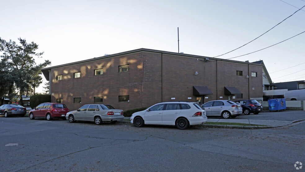 More Photos Of 1193 Kingsway, Vancouver Office For Lease