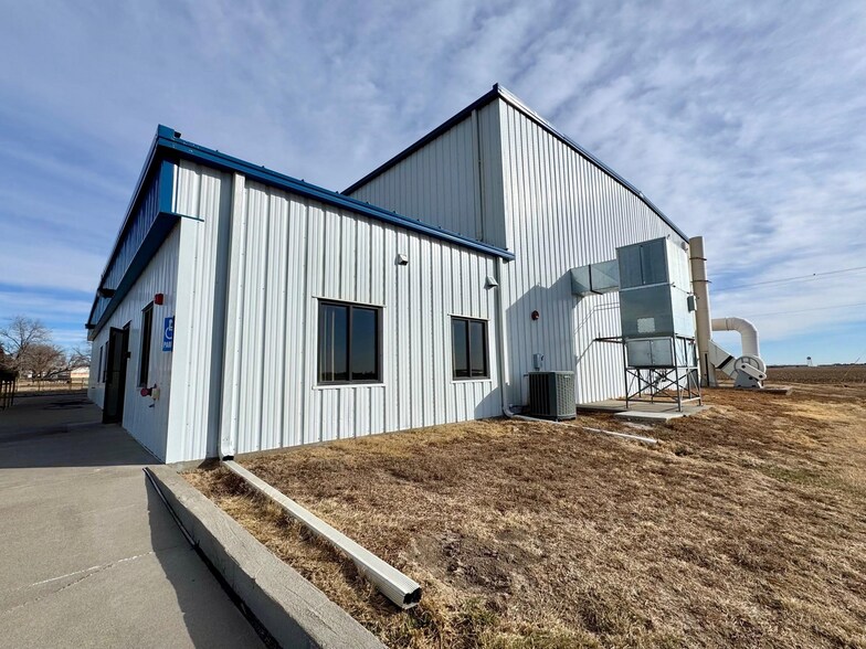 More Photos Of 3521 Antelope Ave, Kearney Manufacturing For Sale