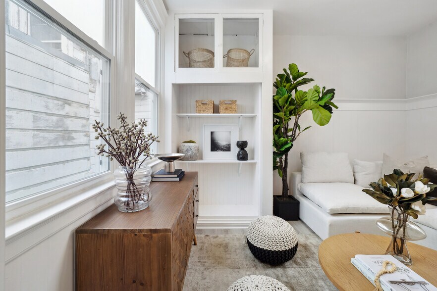 More Photos Of 17-19 Card Aly, San Francisco Apartments For Sale