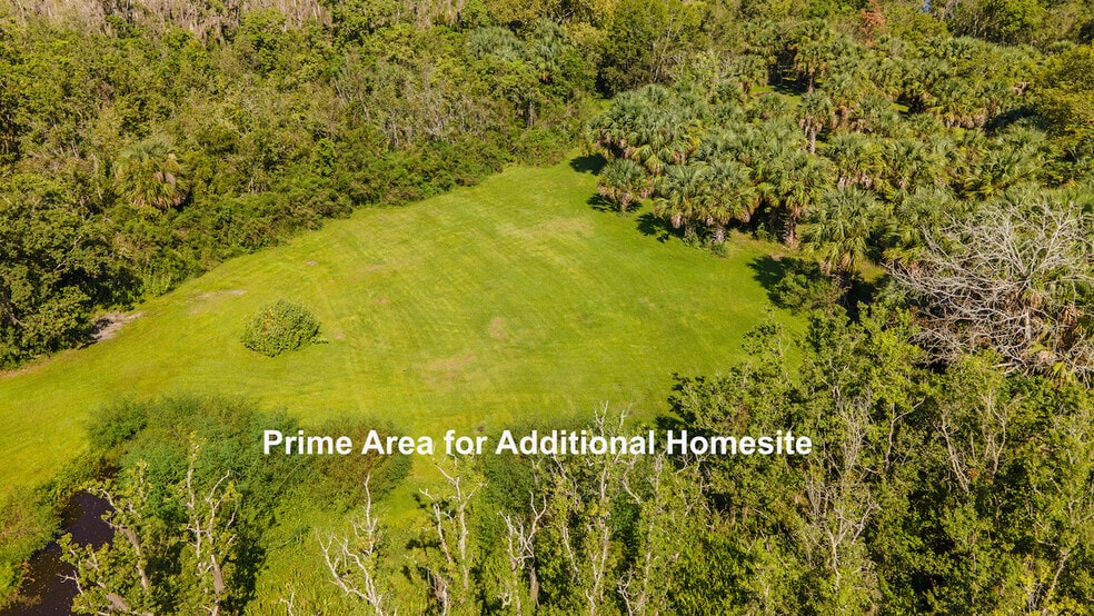 More Photos Of 6001 Bird Island Dr, Lady Lake Lodge Meeting Hall For Sale