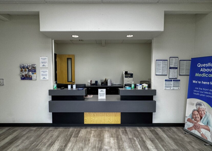 More Photos Of 840 E McKellips Rd, Mesa Office For Sale