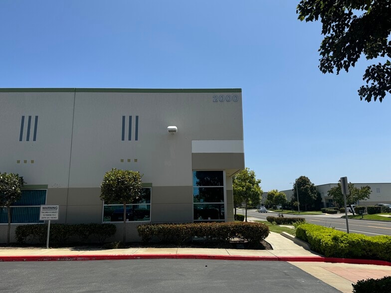 More Photos Of 2000 Cabot Pl, Oxnard Warehouse For Sale