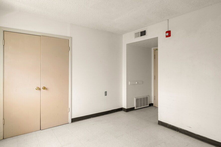 More Photos Of 5314 Blanco Ave, El Paso Office Residential For Sale