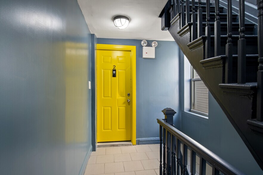 More Photos Of 811 Courtlandt Ave, Bronx Apartments For Sale