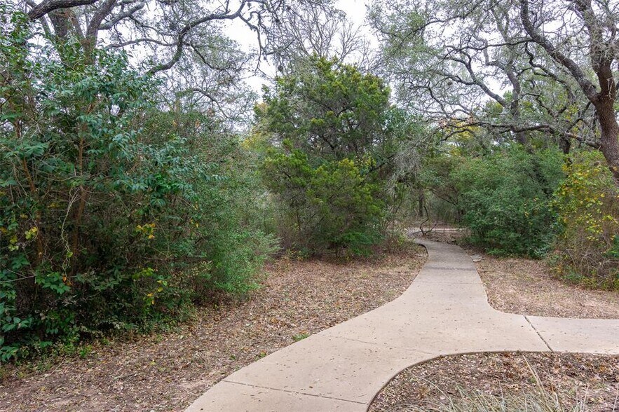 More Photos Of 5900 Southwest Pky, Austin Medical For Lease