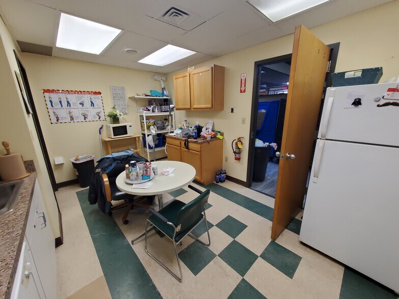 More Photos Of 4270 E Lake Rd, Erie General Retail For Sale