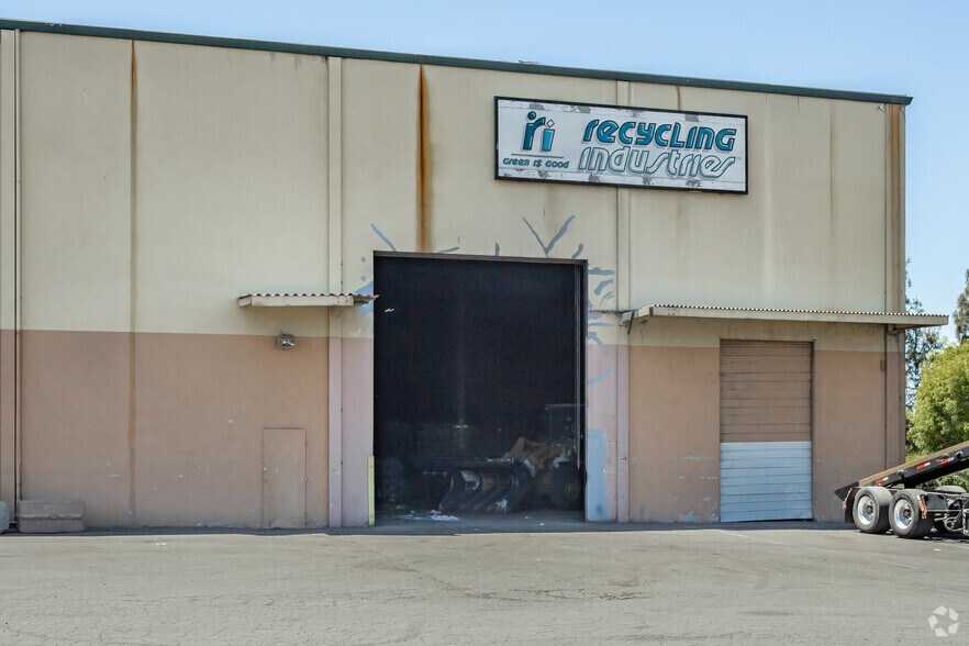 More Photos Of 4741 Watt Ave, North Highlands Manufacturing For Sale