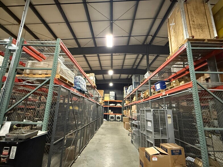 More Photos Of 130 Goddard Memorial Dr, Worcester Manufacturing For Sale