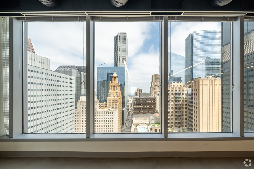 Photo of 22nd Floor Ste 2200