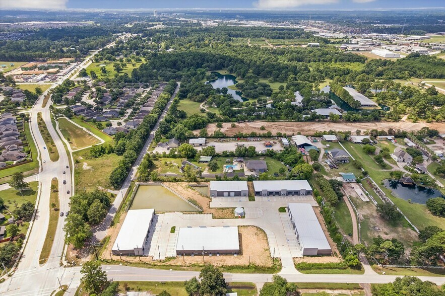 More Photos Of 19103 Hufsmith Kohrville Rd, Tomball Unknown For Lease