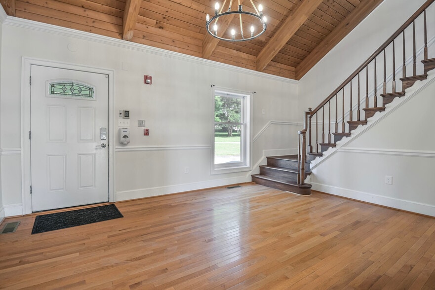 More Photos Of 5716 Dun Horse Ln, Derwood Religious Facility For Sale