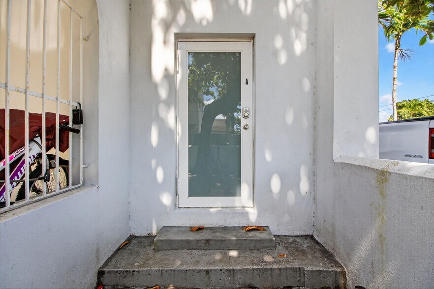 More Photos Of 1680 NW 22nd Ct, Miami Multifamily For Sale