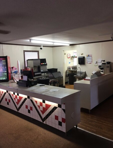 More Photos Of 27 E Main St, Ware Shoals Restaurant For Sale