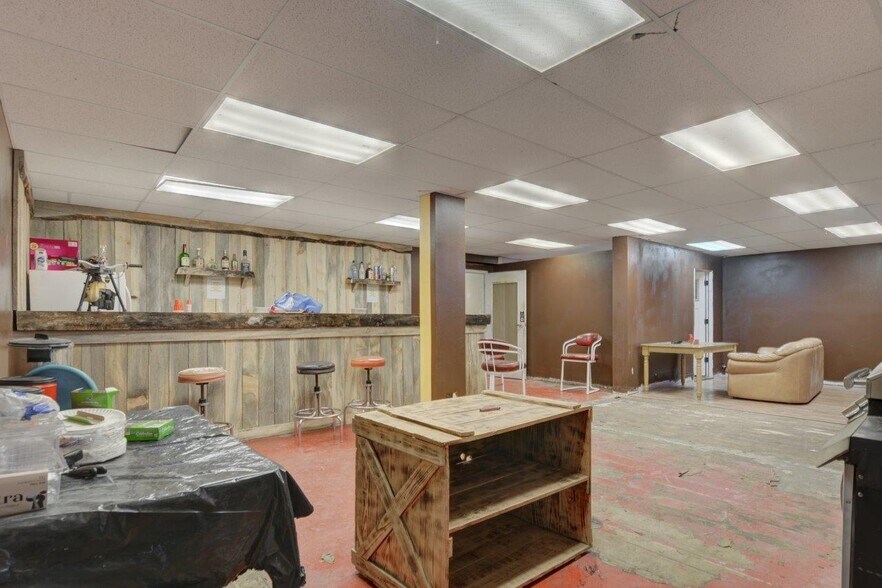 More Photos Of 606 S 6th St, Klamath Falls Specialty For Sale