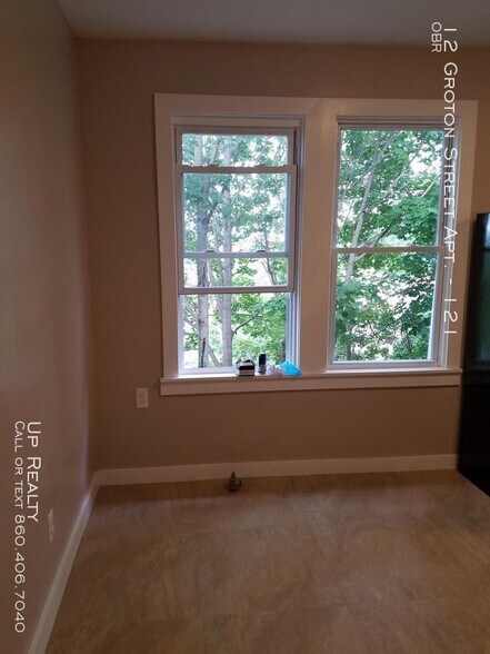 More Photos Of 12-16 Groton St, Hartford Apartments For Sale