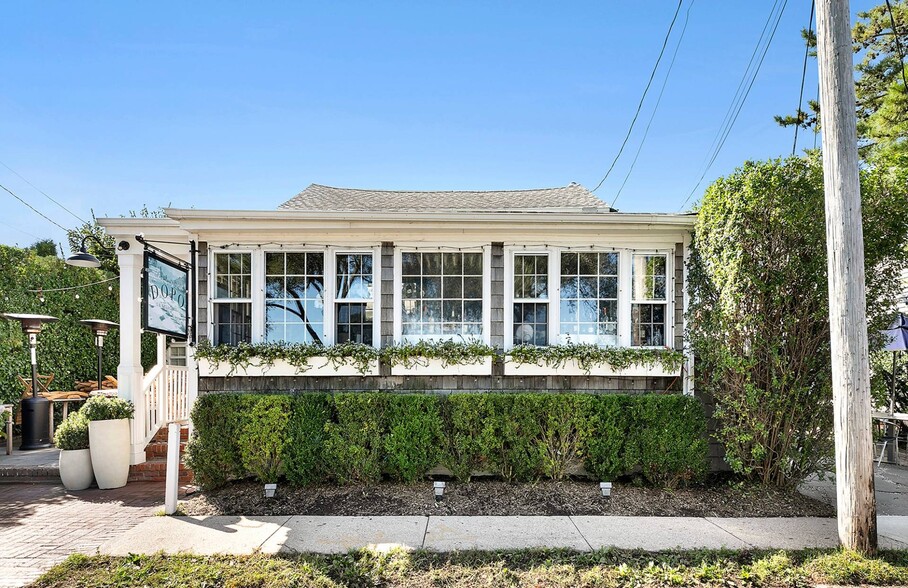 Primary Photo Of 6 Bay St, Sag Harbor Restaurant For Sale