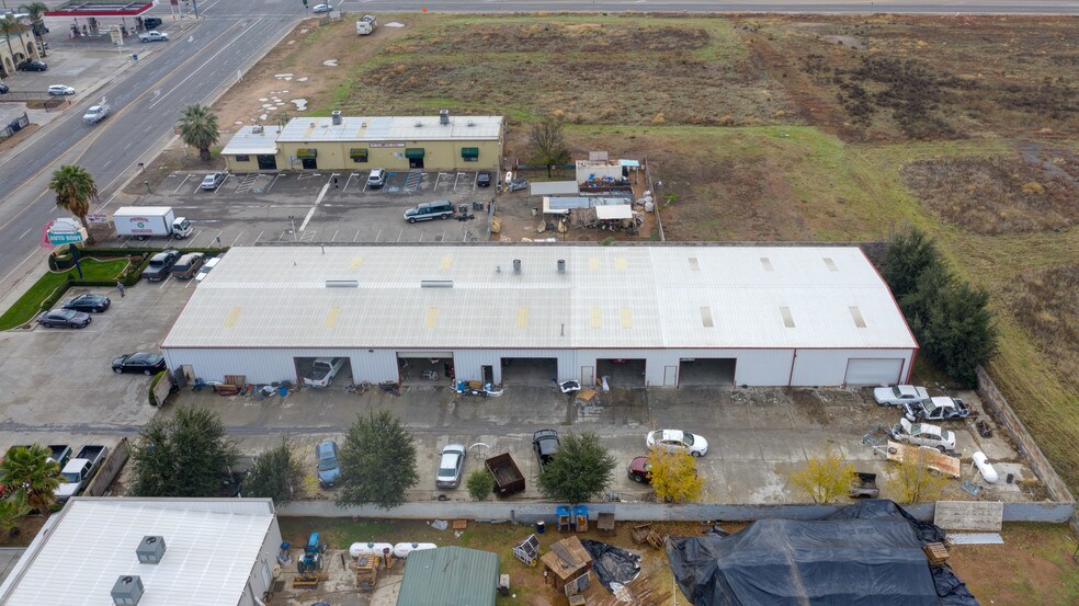 More Photos Of 17094 Road 26 Rd, Madera Auto Repair For Sale