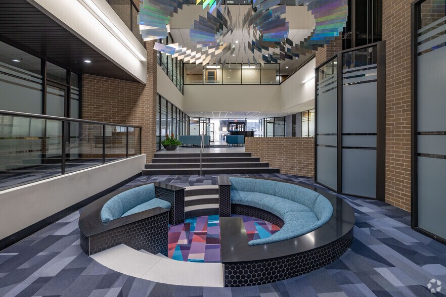 More Photos Of 13105 Northwest Fwy, Houston Office For Lease