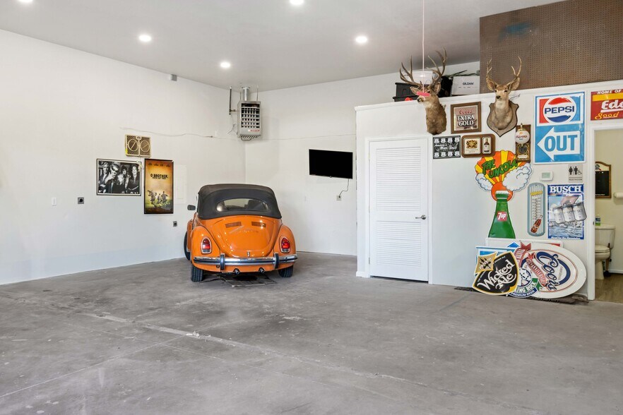 More Photos Of 106 N 8th St, Silt Industrial For Sale