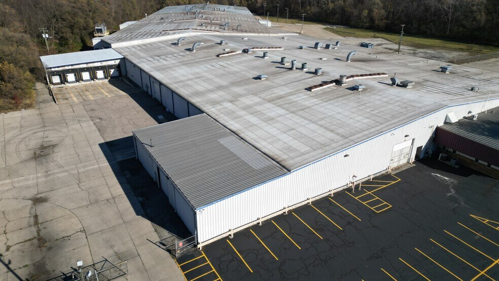 More Photos Of 13065 Anderson Rd, Granger Manufacturing For Lease