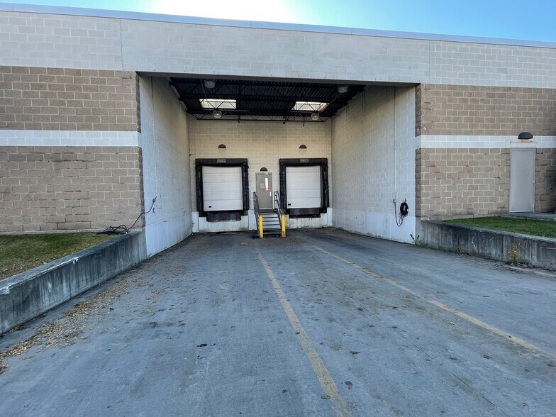 More Photos Of 2325 Sybrant Rd, Traverse City Warehouse For Lease