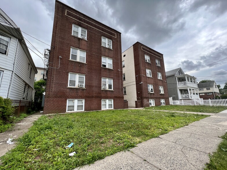 More Photos Of 132 Elm Ave, Rahway Apartments For Sale