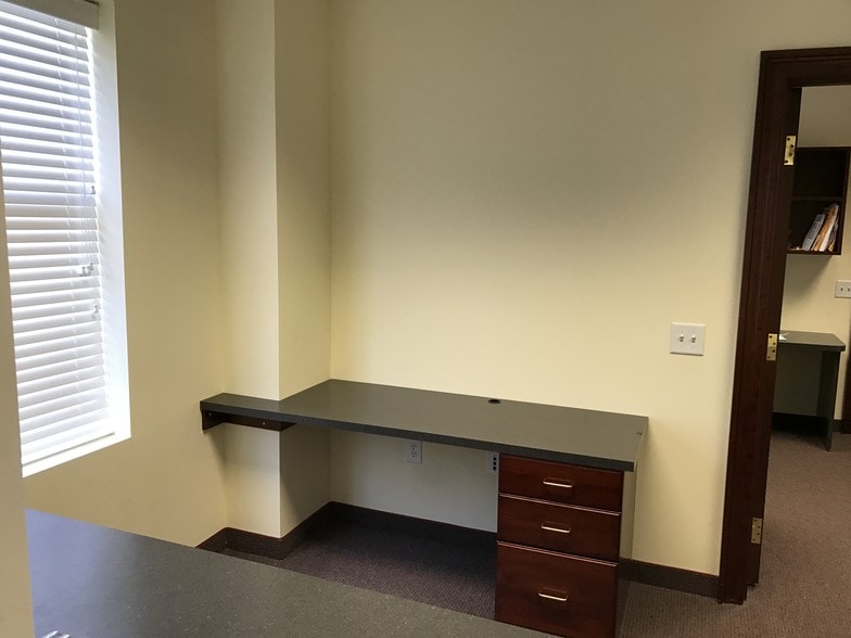 More Photos Of 8311 Bandford Way, Raleigh Office For Lease