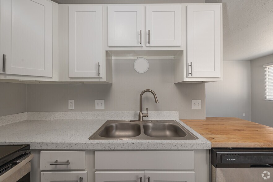 More Photos Of 1775 W 4800 S, Roy Apartments For Sale