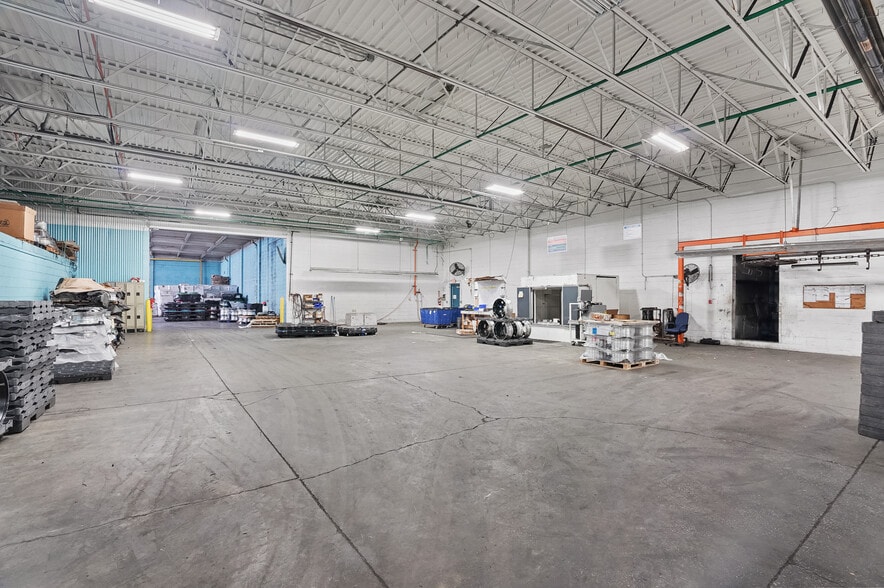 More Photos Of 8525 Clinton Rd, Brooklyn Warehouse For Sale