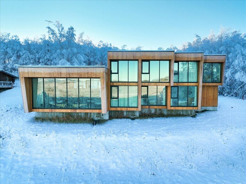 More Photos Of 1110 John Kalinas Rd, Fairbanks Hotel For Sale